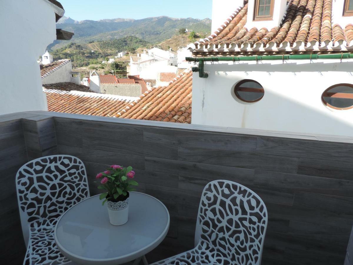 Casa Las Tres Conchas Yunquera Екстер'єр фото